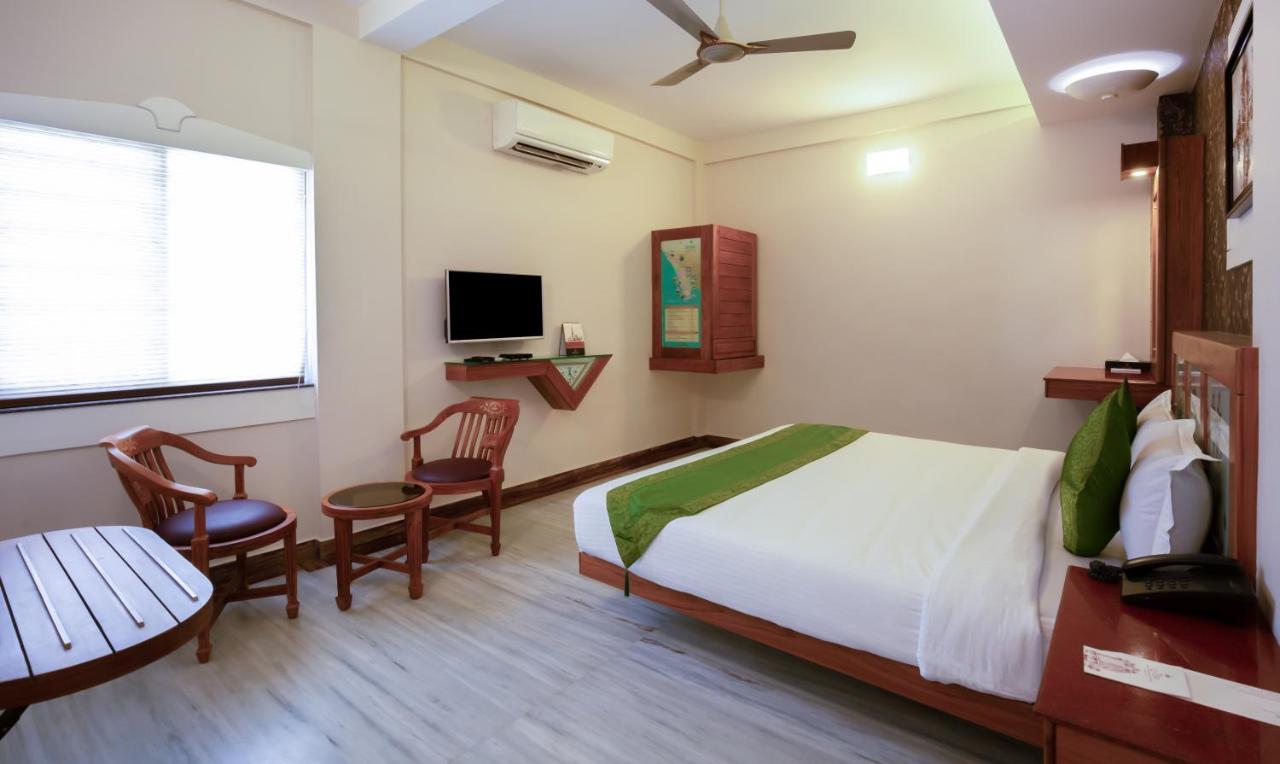 Hotel Treebo The Qasr Kochi