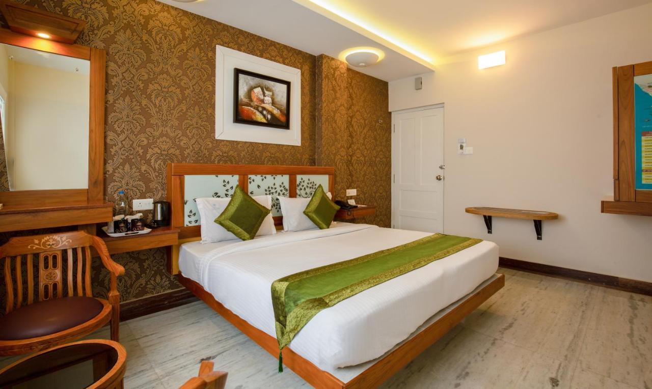 Treebo The Qasr Kochi