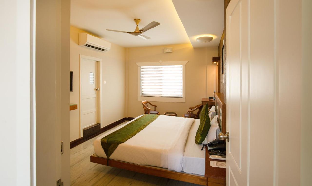 Treebo The Qasr Kochi