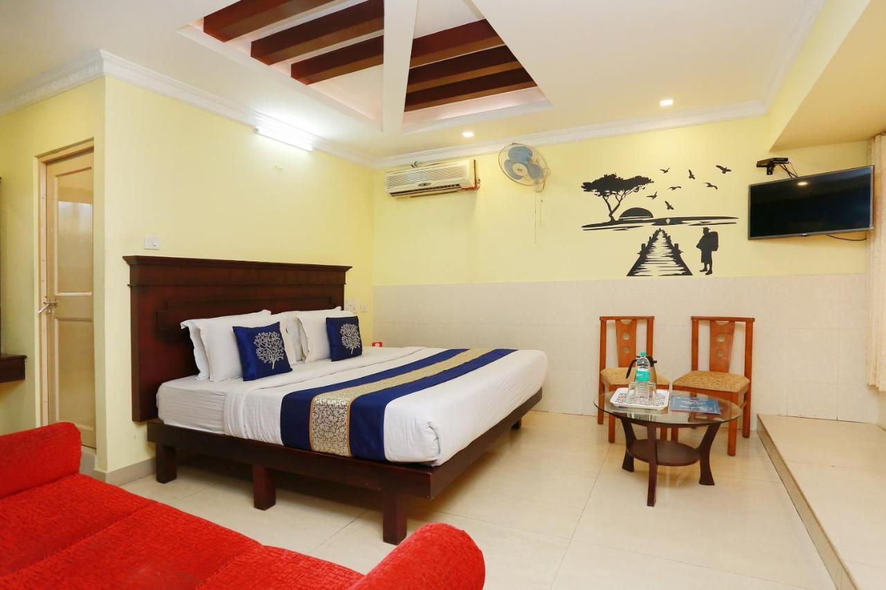 Oyo 5643 Malabar Plaza Hotel Kochi