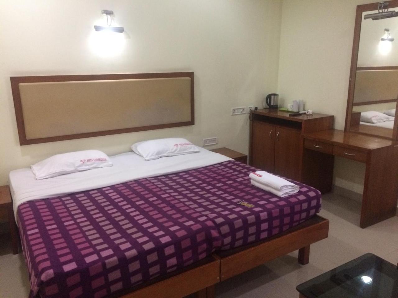 Hotel Ymca International House