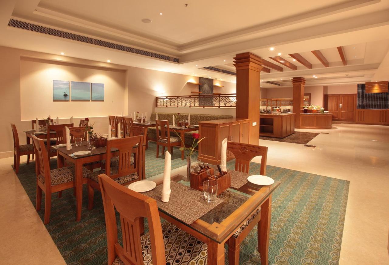 Monsoon Empress Hotel Kochi