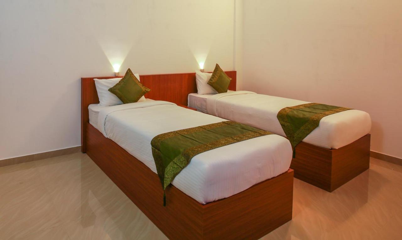 Phoenix Holidays 3*