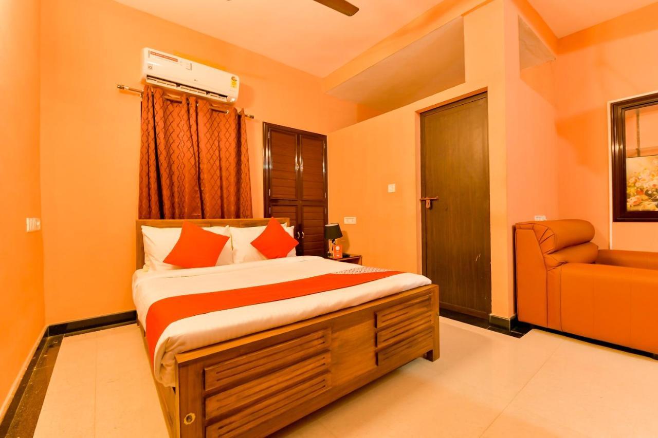 Oyo 14963 Samaritan 3* Kochi