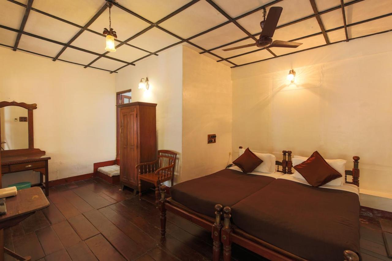 Rossitta Wood Castle 3* Kochi