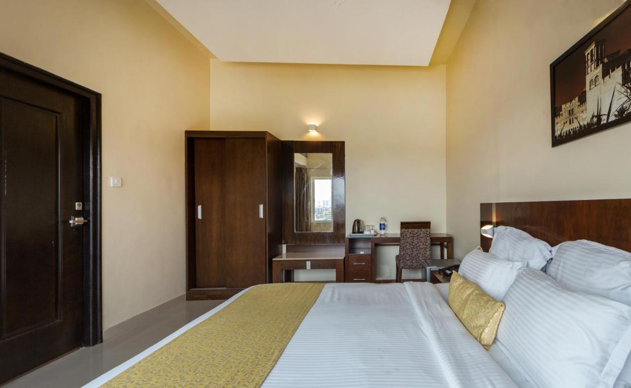 The Senate By Nextel Hotel Kochi
