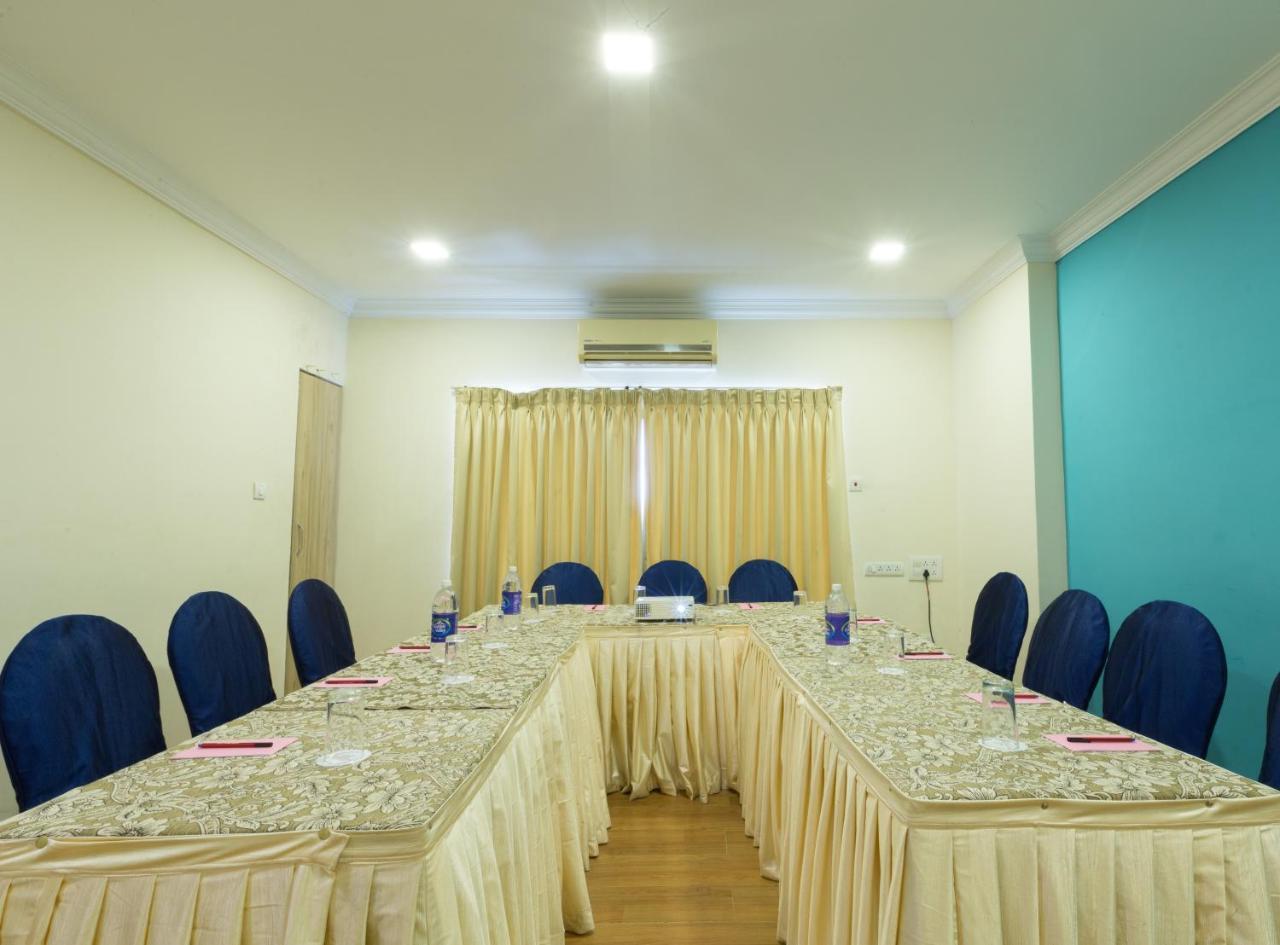 Hotel The Senate By Nextel