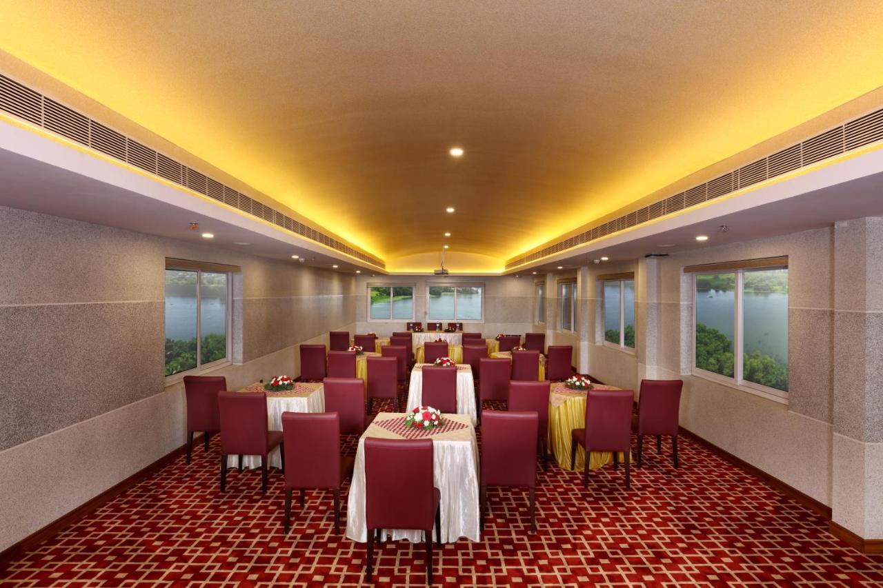 Hotel Jvk Park 4*