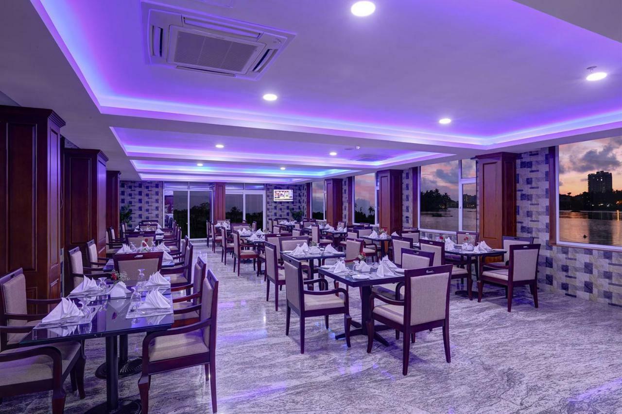 Jvk Park Hotel 4*