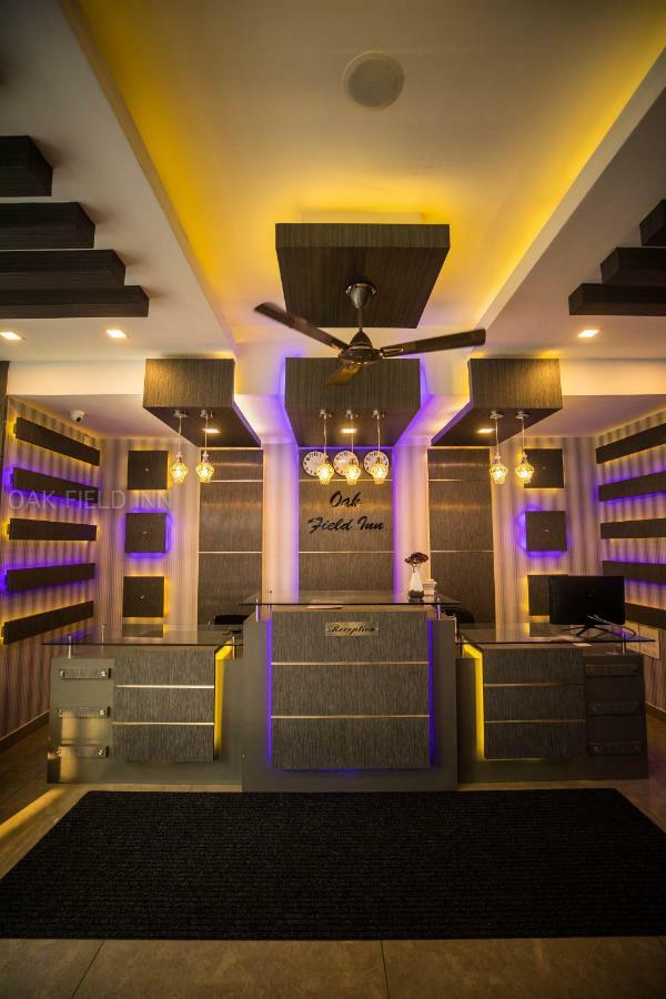 Hotel Oak Field Kochi