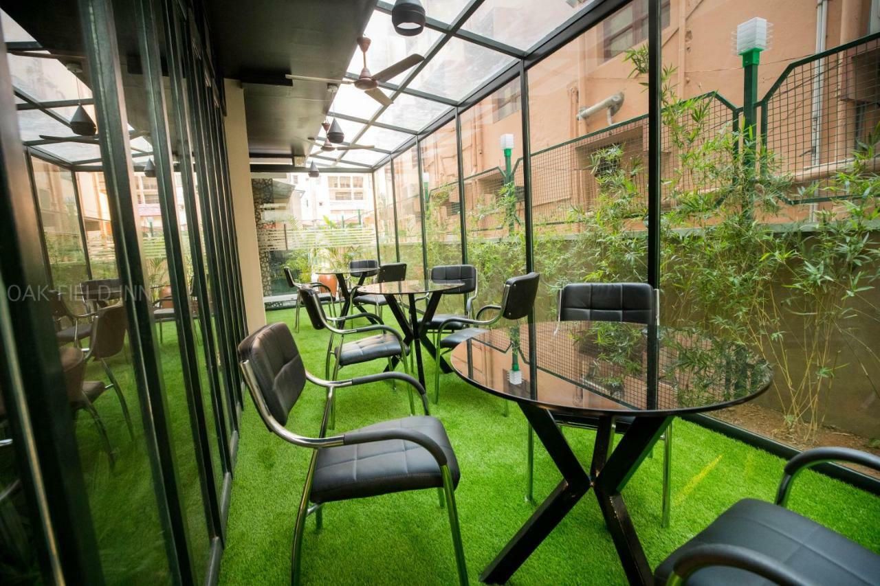 Hotel Oak Field Kochi