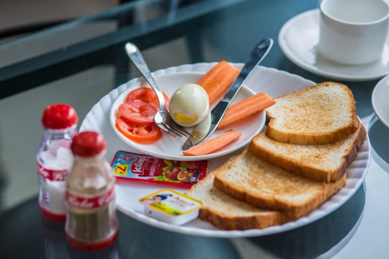 Oak Field Hotel Kochi