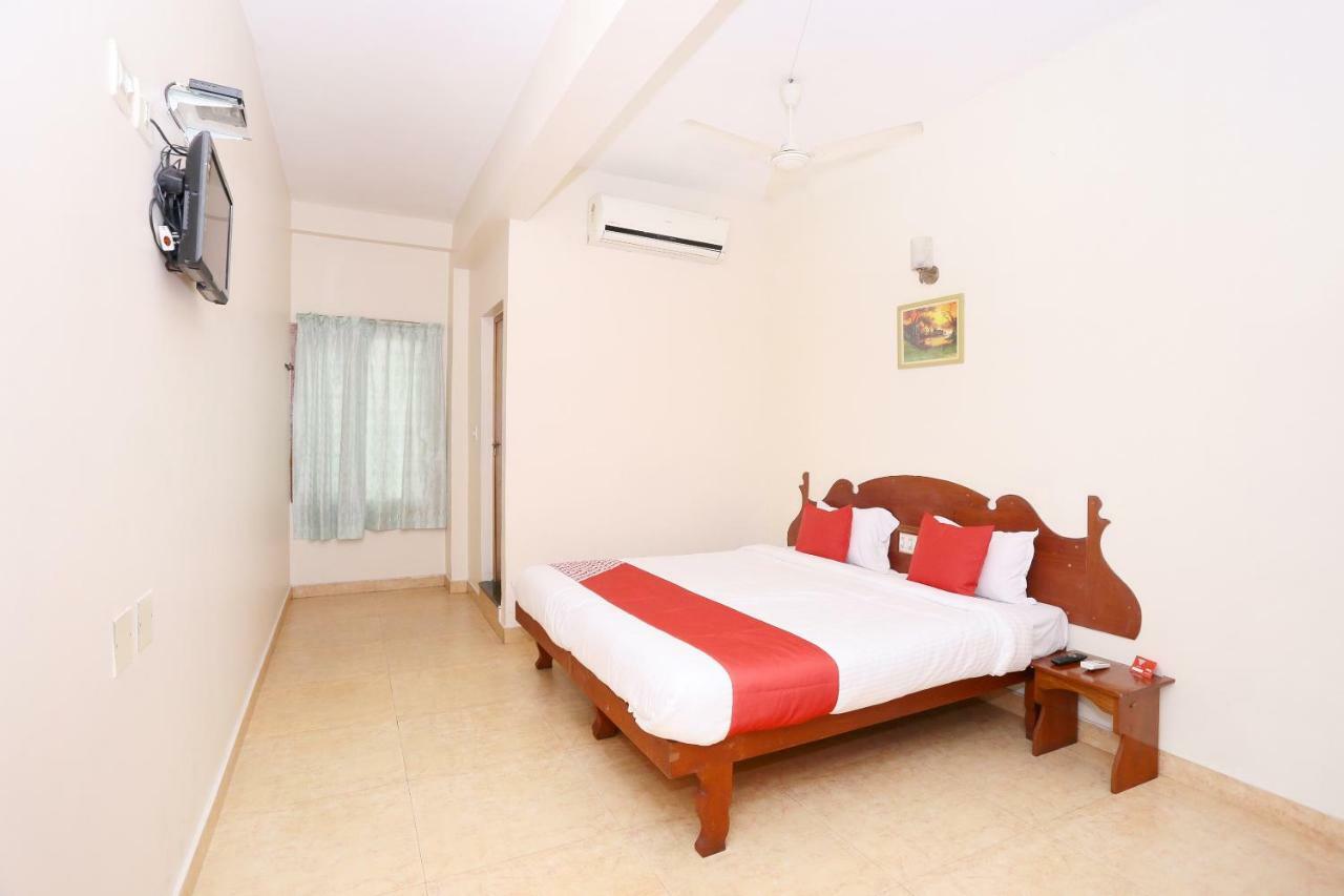Oyo 39853 Manna Residency Kochi