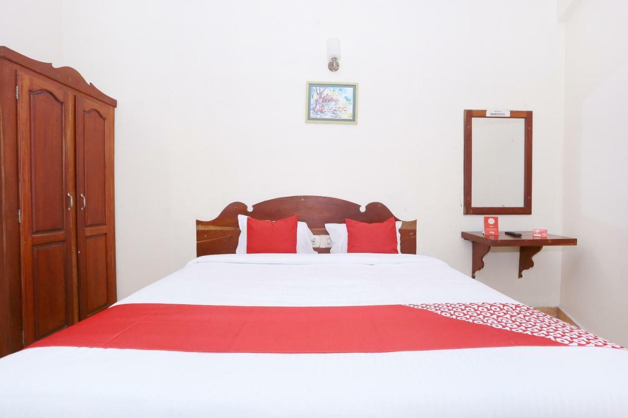 Oyo 39853 Manna Residency Hotel