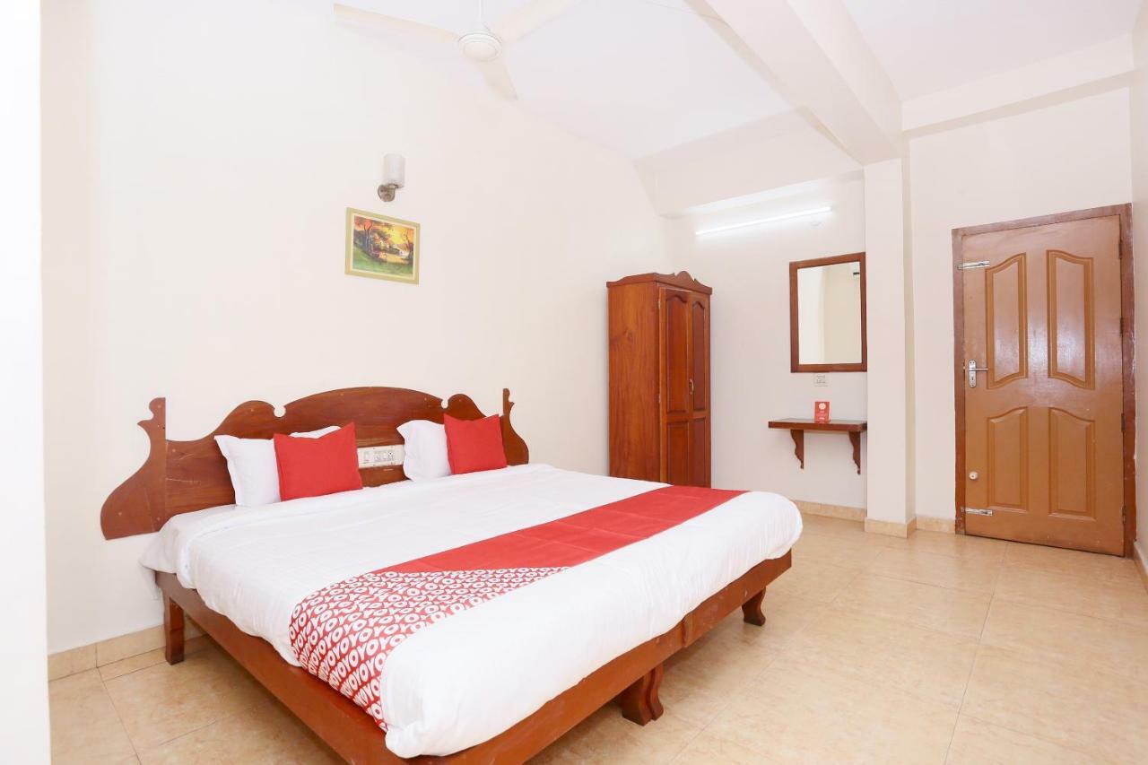 Hotel Oyo 39853 Manna Residency