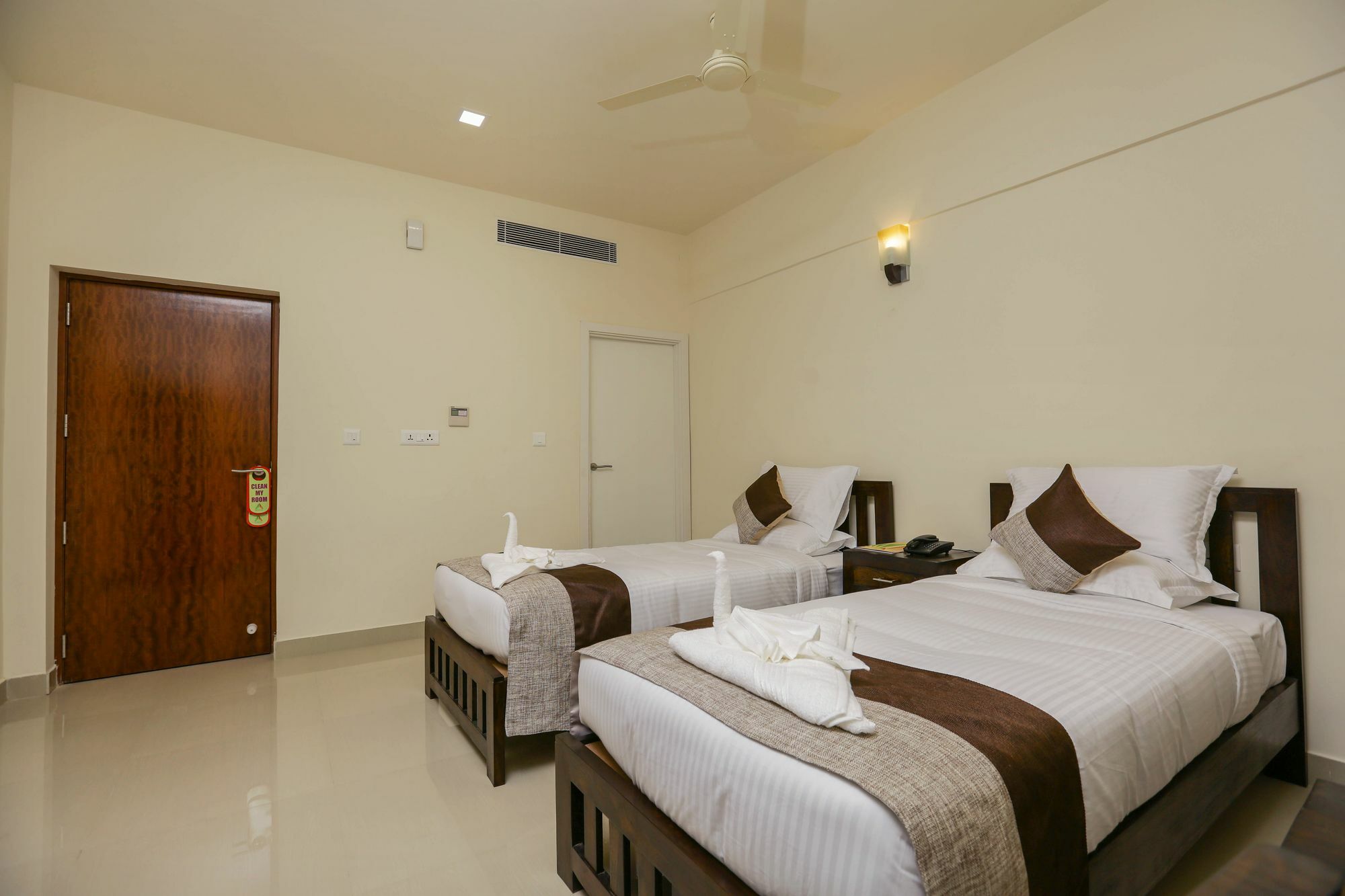 Le Noor Hotel