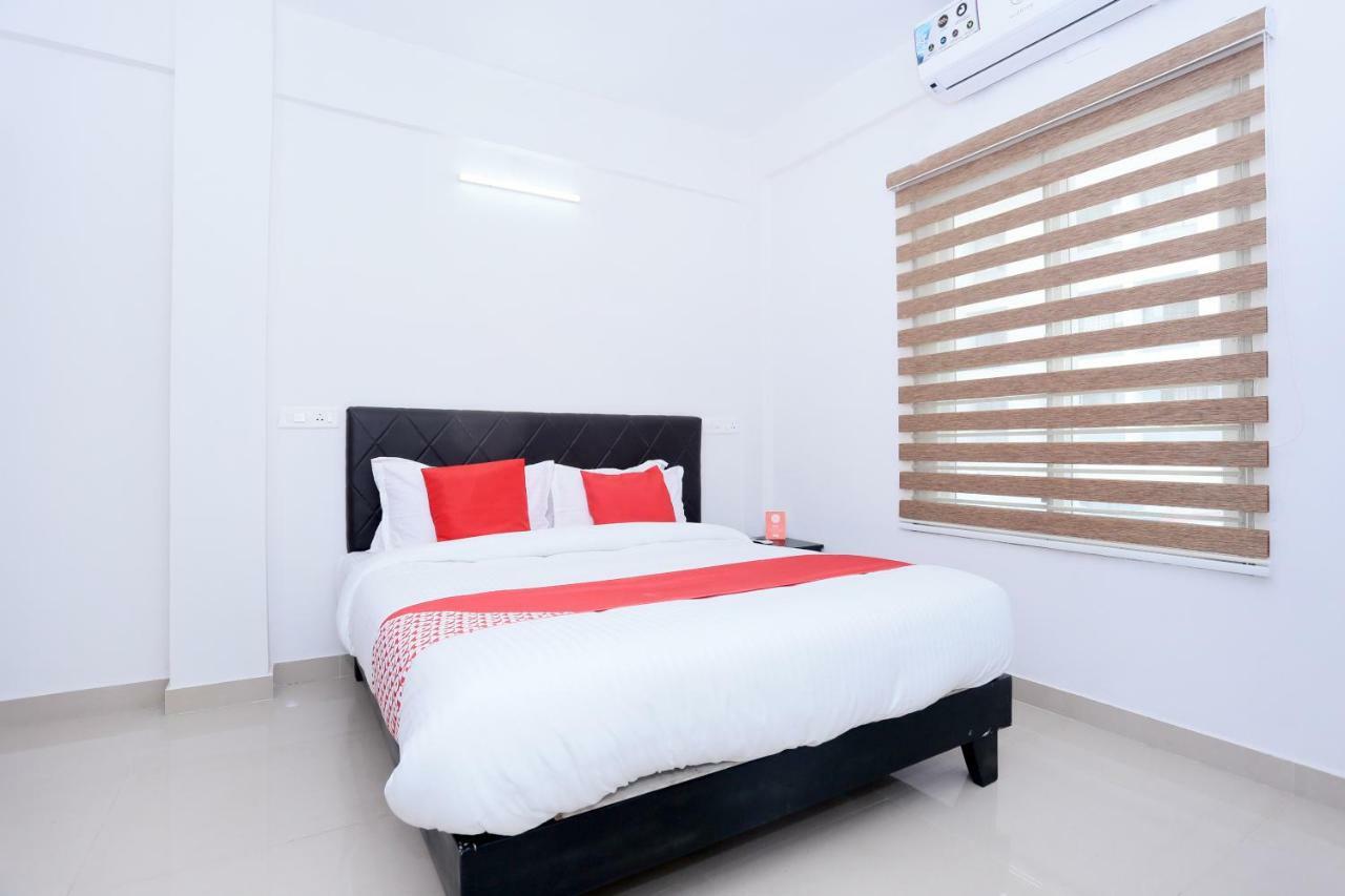 Oyo 30973 Thulasi Hotel Kochi