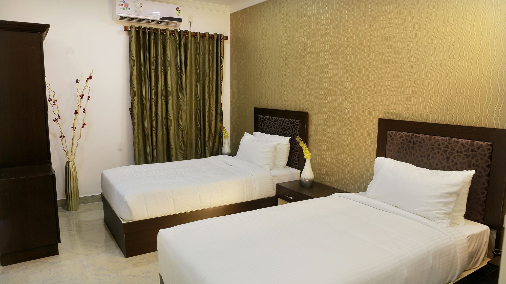 Hotel Treebo Grand Canyon By D2v 3*