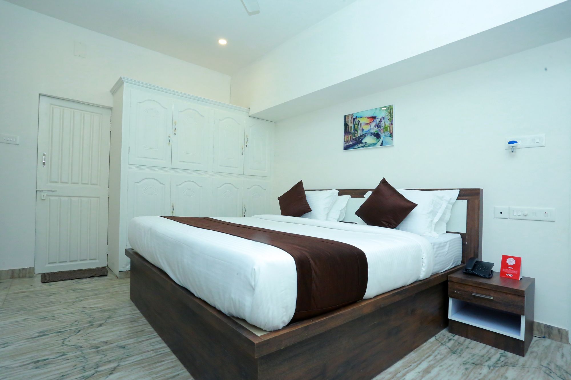 Oyo 10278 Caprice Residency 3*
