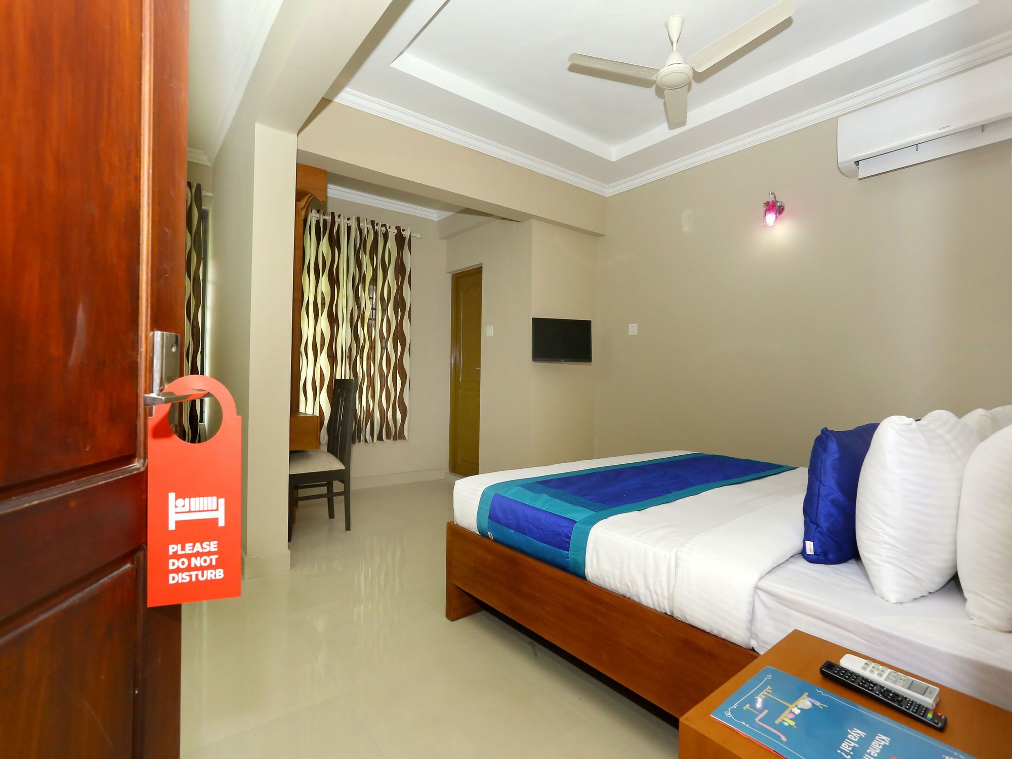 Collection O Kadavanthra Near South Railway Station Hotel Kochi