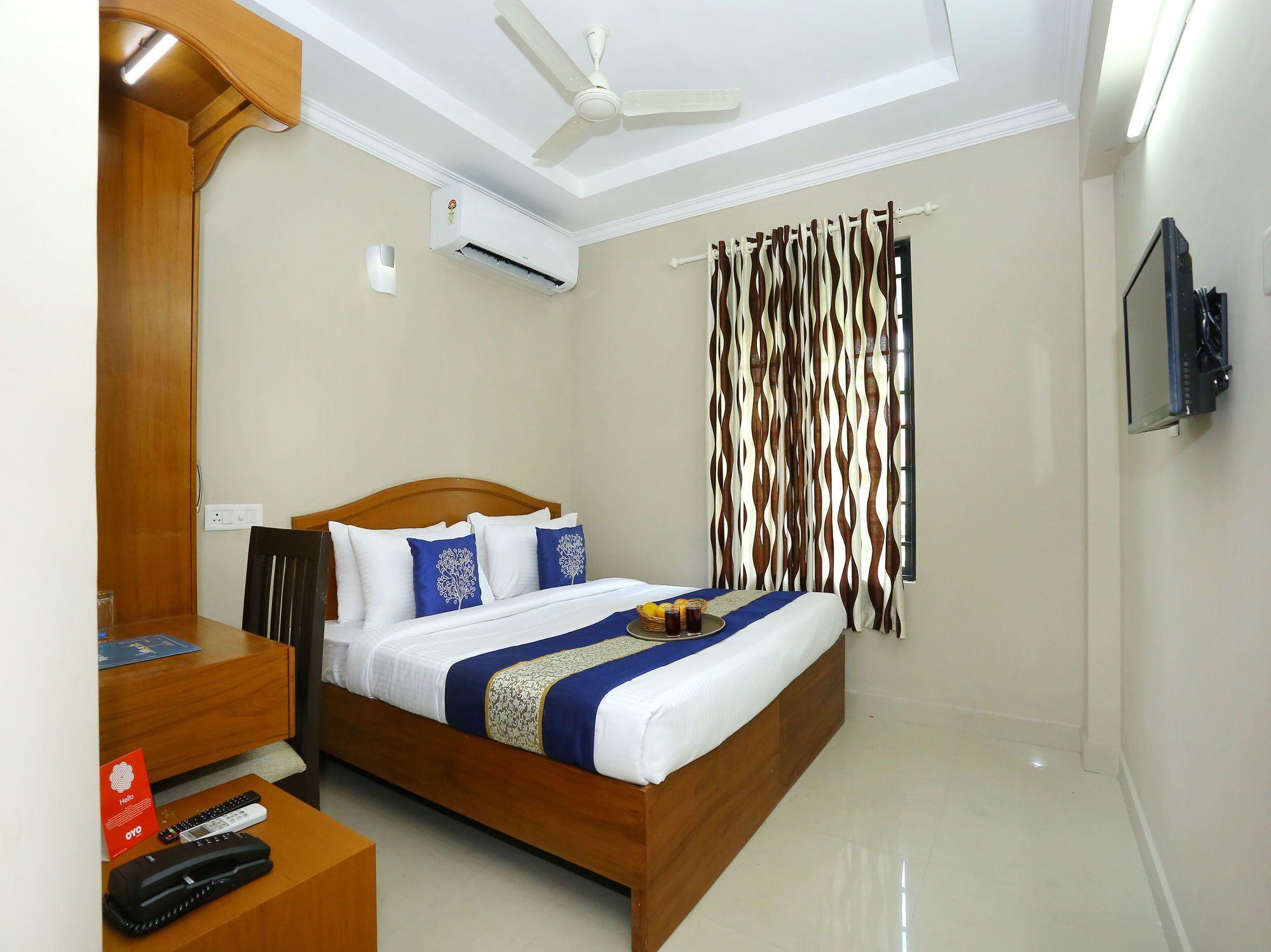 Collection O Kadavanthra Near South Railway Station Hotel 3*