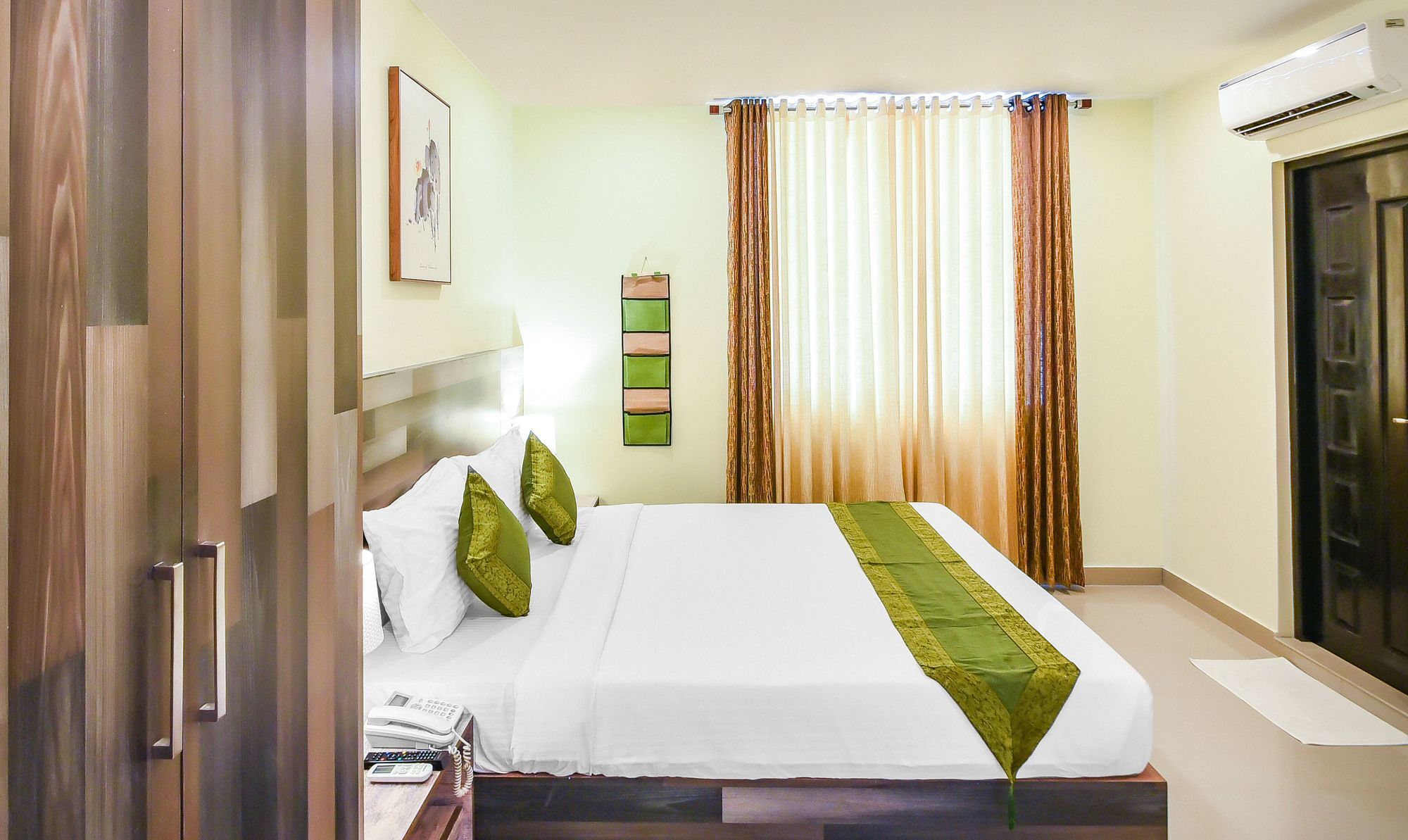 Treebo Tree House Kochi