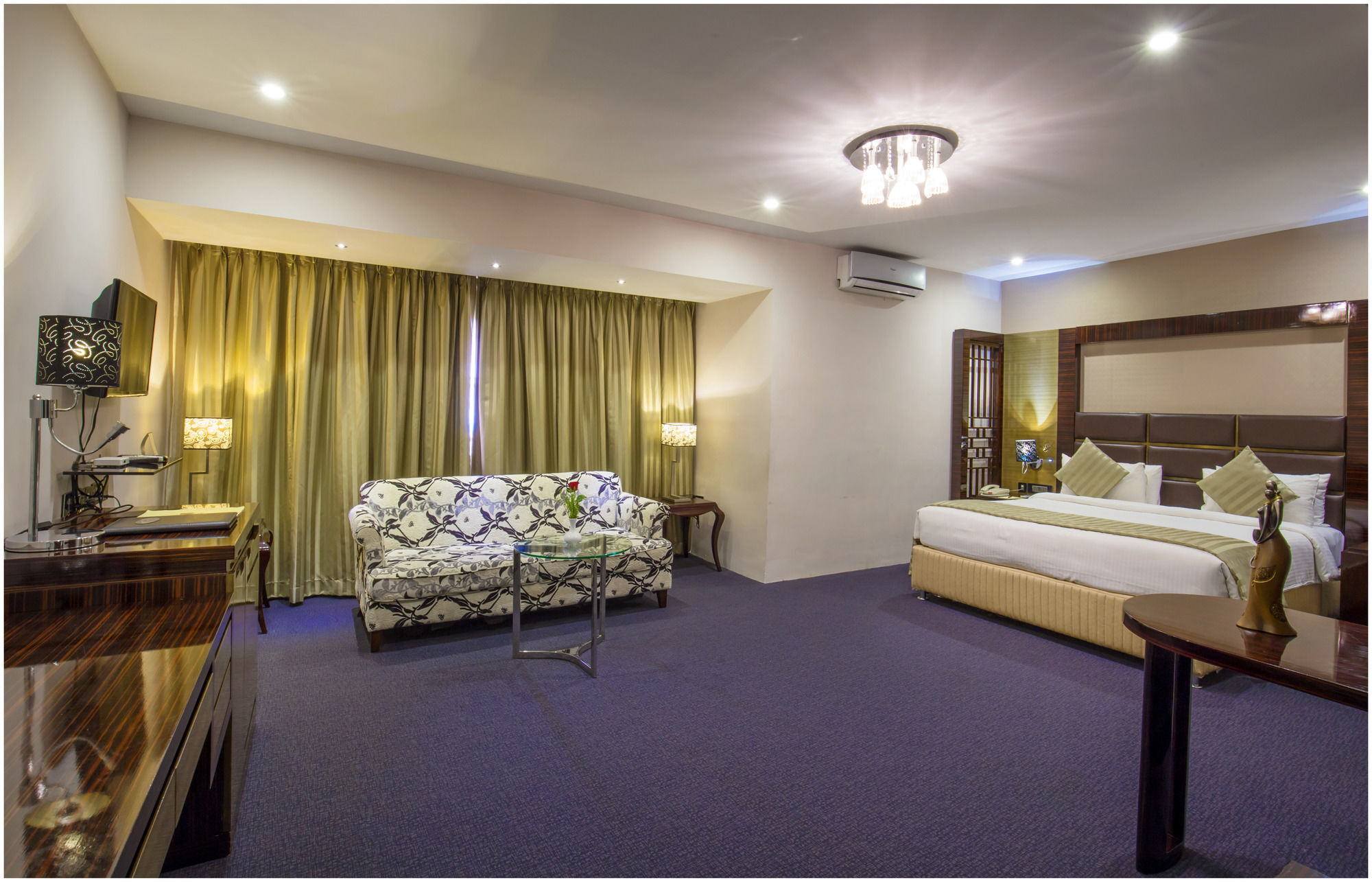 The Pgs Vedanta Hotel Kochi