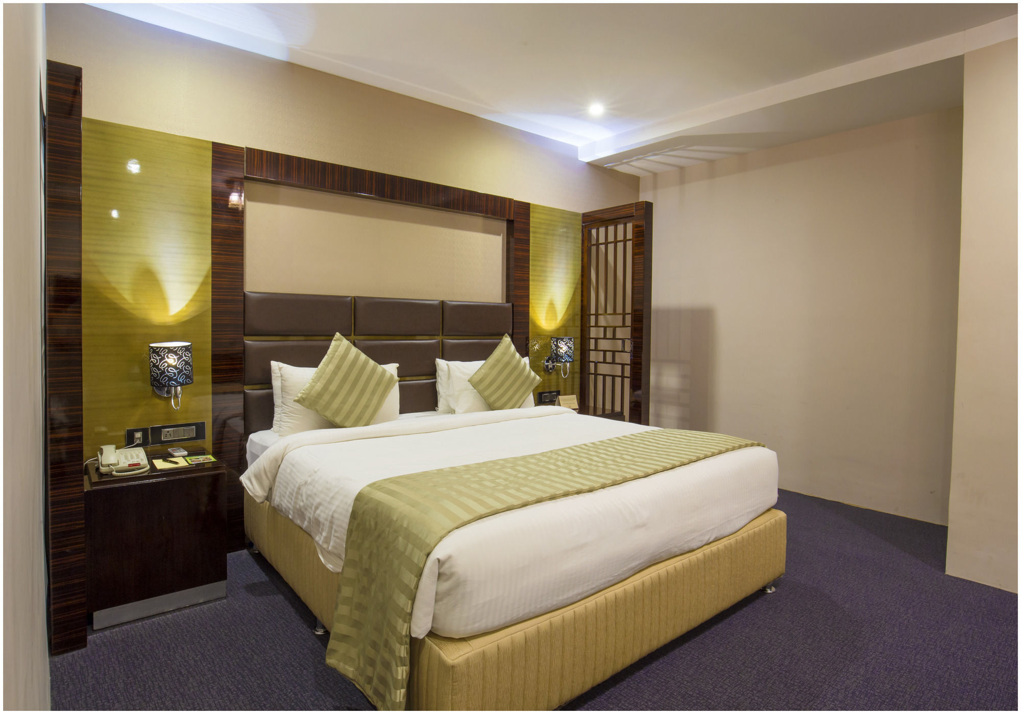 Hotel The Pgs Vedanta Kochi