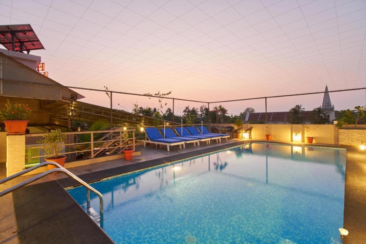 Hotel Abode