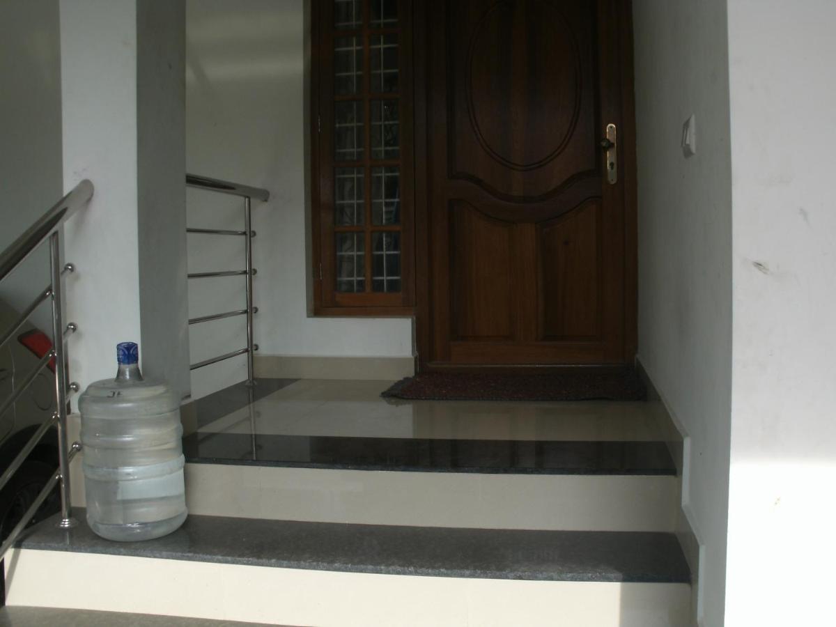 Jacaranda Bed & Breakfast