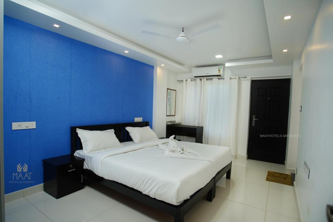 Club Vale Residency Hotel