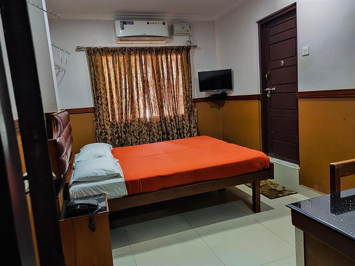 Maple Regency Hotel Kochi