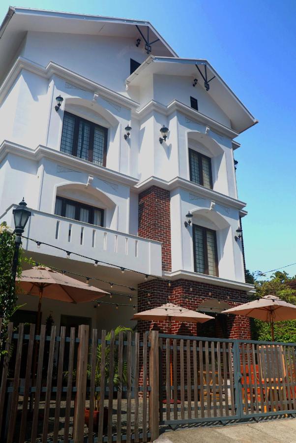 Solo Hotel