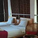 Hotel Tri-Star Regency