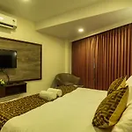 Arctic Hotel