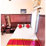 New As Tourist Home Aluva