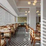 The Avenue Regent