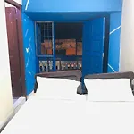 Brisbane Lodge & Hostel