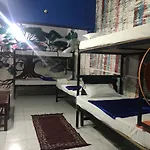 Brisbane Lodge & Hostel