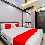 Capital O 30549 D Hotels