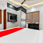 Capital O 30549 D Hotels