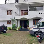 Lloydskochi Home Stay