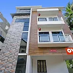 Oyo Thykoodam Sleep Inn