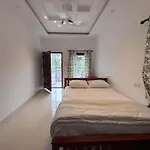 Mali Homestays