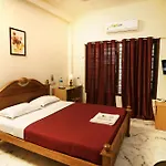 Metropolitan Serviced Villa