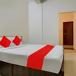 Oyo Flagship Arrows Tourist Home