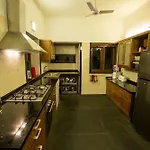 Beach Gate Bungalows - A Cgh Earth Saha Experience