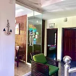 Fortkochi Beach Inn