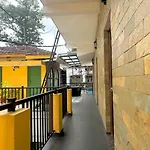 Fortkochi Beach Inn