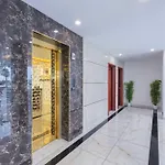 Treebo Airsuite Airport Hotel